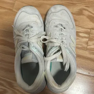 New Balance Athletic Shoes thumbnail 2