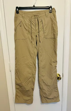 Cargo Pants Size 8 thumbnail 1