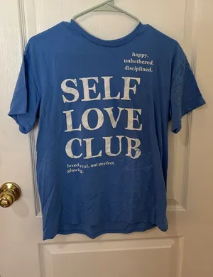 Target tee shirt  thumbnail 1