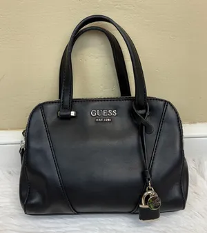 Guess Shawna Small Cali Black Leather Satchel Padlock Charm thumbnail 1