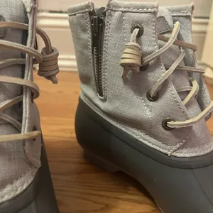 BRAND NEW sperry grey winter boots thumbnail 5