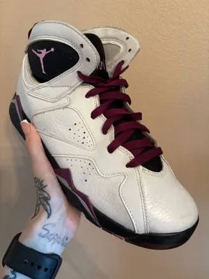 Air Jordan 7 Retro GG 'Fuchsia Glow' thumbnail 2