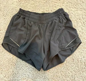 Lululemon Shorts thumbnail 1