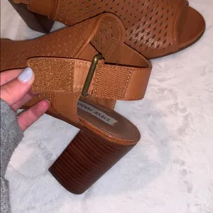 Brown Steve Madden heels thumbnail 5