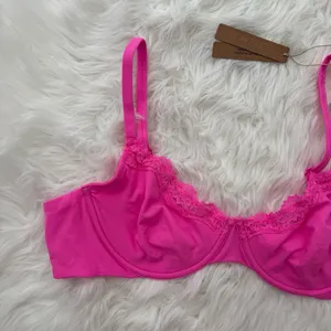 Skims Fits Everybody Lace Underwire Bra Taffy Size 44A thumbnail 3