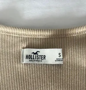 Hollister Long Sleeve thumbnail 2