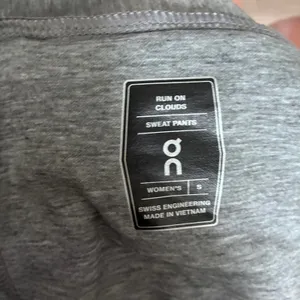 On‎ Running Womens Sweatpants Grey Heather Joggers Size S Swiss Engineering thumbnail 7