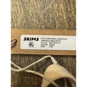 NWT SKIMS Fits Everybody Adaptive Triangle Bralette Size XXS‎ In Sand thumbnail 6