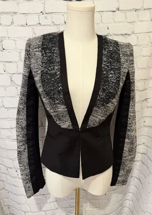 BCBG MaxAzria Black & White Long Sleeve Short Cotton Blend Blazer Size XXS thumbnail 1