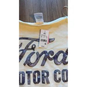 Ford Motor Co Graphic Sweater Off Shoulder American Flag Patch White XXL thumbnail 2