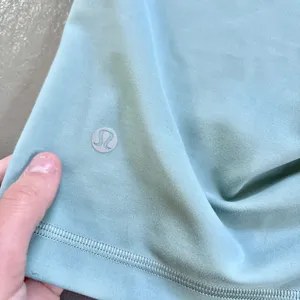 Lululemon Wunder Train Contour Fit Shorts 8" Size 6 Misty Glade thumbnail 4
