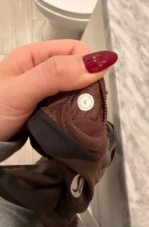Lululemon Sports Bra thumbnail 3