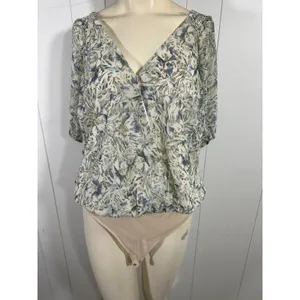 ASTR THE LABEL Surplice Faux Wrap Floral Bodysuit in Size XL thumbnail 3