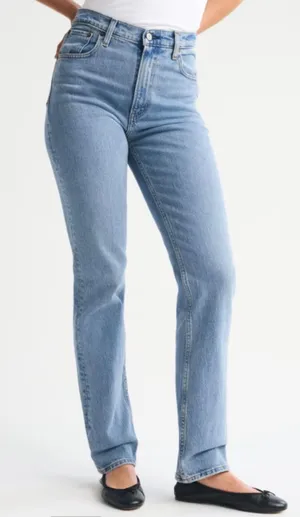 Abercrombie & Fitch 90's Straight Ultra High Rise Curve Love Jeans in Size 27/4 thumbnail 1