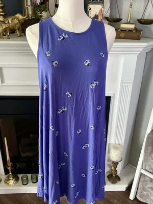 Old Navy Purple Floral Sleeveless Shift Dress Women’s Medium thumbnail 4