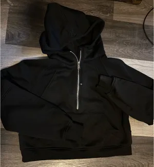 Lululemon Scuba Half-Zip thumbnail 1