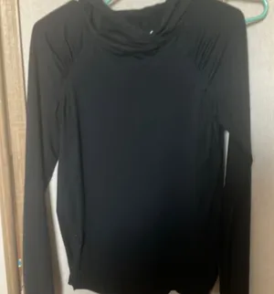 FINAL MARKDOWN Danskin Black Fitted Hoodie small thumbnail 1