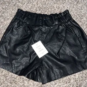 faux leather high waisted paperbag shorts thumbnail 1