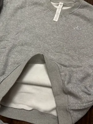 Alo Accolade Set Gray Large Crewneck + Shorts thumbnail 5