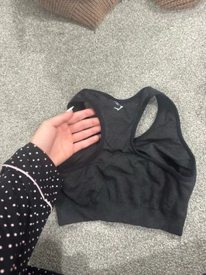 Gymshark Sports Bra thumbnail 2