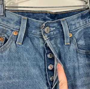 Levi's 501 Two-Tone Denim Straight Leg Button Fly Jeans 27x30 Raw Hem Rigid Jean thumbnail 2