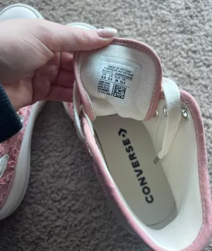 Converse Pink Crochet thumbnail 5