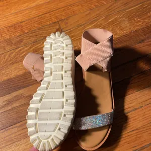 Madden Girl Carlot embellishment toes thumbnail 6