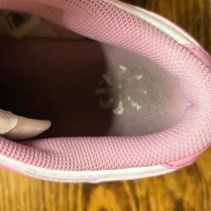 Nike Pink And‎ White Sneakers Size 8.5 thumbnail 8