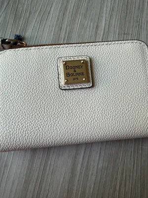 Dooney & Bourke Wallet thumbnail 4