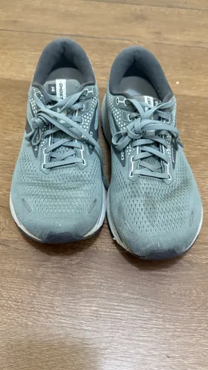 Brooks Ghost 14 Mens Running Walking Shoes Gray Athletics Sneakers Size 10 thumbnail 2