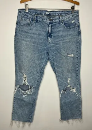 Old navy boyfriend mid rise Jeans distressed destroyed acid Wash size 12‎ thumbnail 1