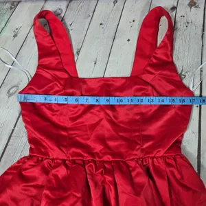 Lulus Regal Cutie Red Satin Square Neck Bubble-Hem Mini Dress M NWT thumbnail 9
