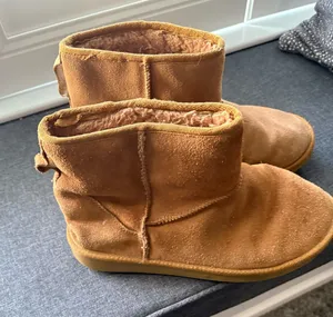 Studio works size 8 1/2 Rust slip on booties thumbnail 1