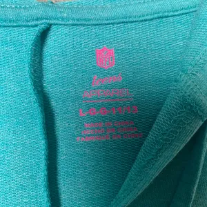 NFL Women Juniors Size Large Miami Dolphins Football Pullover‎ Hoodie NWT thumbnail 3