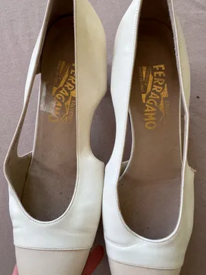 Vintage Salvatore Ferragamo Leather Pumps thumbnail 6