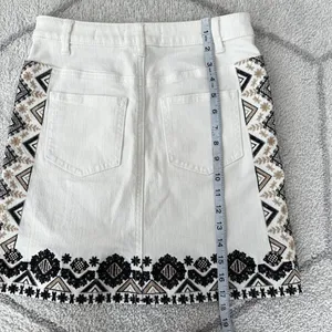 Anthropologie Pilcro and the Letterpress Embroidered Denim Cream Skirt Sz 0P thumbnail 4