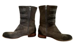 UGG Australia 3282 Cailyn Western Mid Calf Brown Suede‎ Distressed Boot sz 9 thumbnail 1