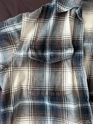 H&M Plaid Flannel Button-Up thumbnail 2