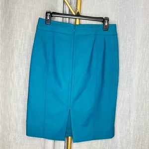 NWOT White House/Black Market Perfect Form teal pencil skirt size 4 thumbnail 2