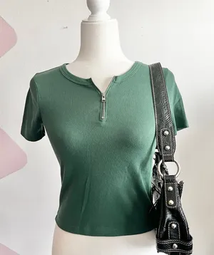 Hollister Henley Crop Top, Y2K Coquette Retro Indie Sleaze Bella Swan Small‎ thumbnail 1
