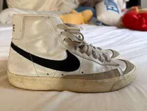 Nike blazers thumbnail 1