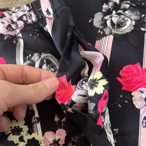 Victoria’s Secret Floral Pajama Bottoms Size Large thumbnail 4