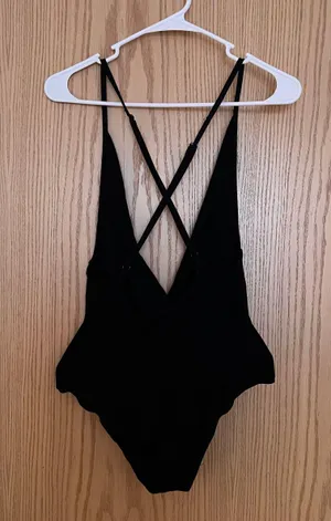 Low Cut Bodysuit Black Size M thumbnail 1