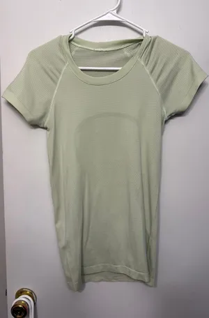 Lululemon Swiftly Short Sleeve thumbnail 1
