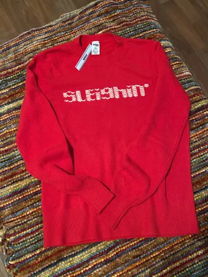 Victoria’s Secret Crewneck knit sweater size medium holiday collection thumbnail 1