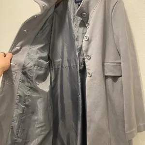 Banana Republic Women's City Coat Long - Medium thumbnail 5