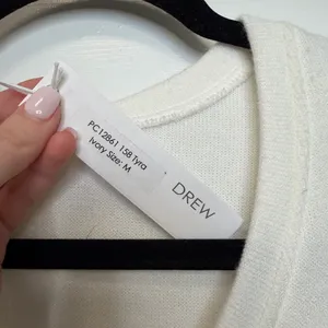 Drew Tyra V-Neck Sweater Faux‎ Leather Elbow Patches Pullover NWT Size Medium thumbnail 3