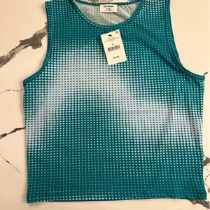 🟢 Women’s super soft tank Size M thumbnail 1