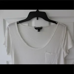 Rock & Republic white casual one pocket t thumbnail 2