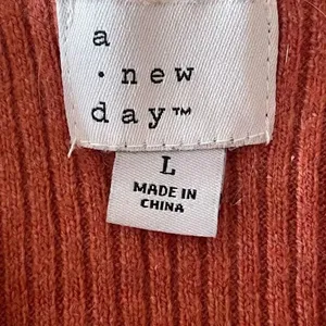 A New Day Burnt Orange Cropped Knit V-Neck Sleeveless Womens’ Tank Top L # 1507 thumbnail 6
